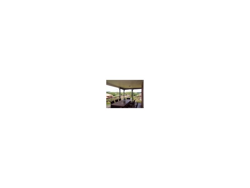 3 Ashbourne Close, Carindale QLD 4152