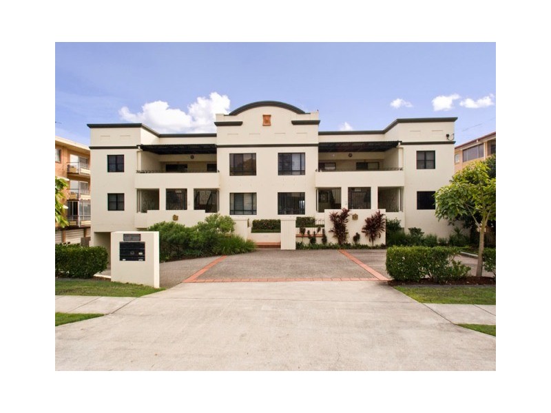 2/17 Rialto Street, Coorparoo QLD 4151