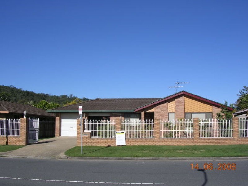 105 Bridgnorth Street, Carindale QLD 4152