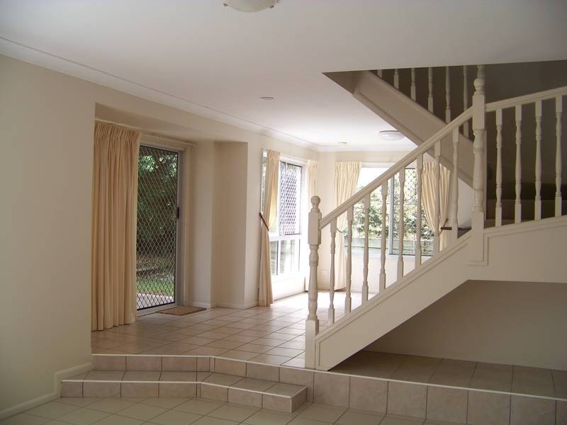 3/72 Wellington Street, Coorparoo QLD 4151