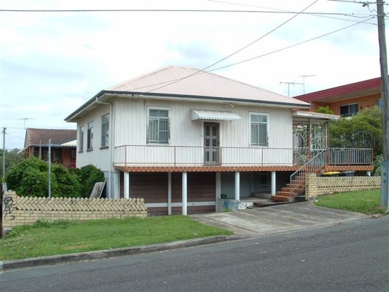 25 Woodhill Avenue, Coorparoo QLD 4151