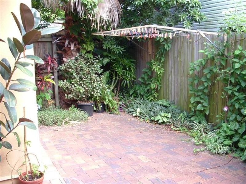 2/9 Orana Street, Carina QLD 4152