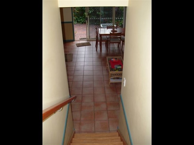 2/9 Orana Street, Carina QLD 4152