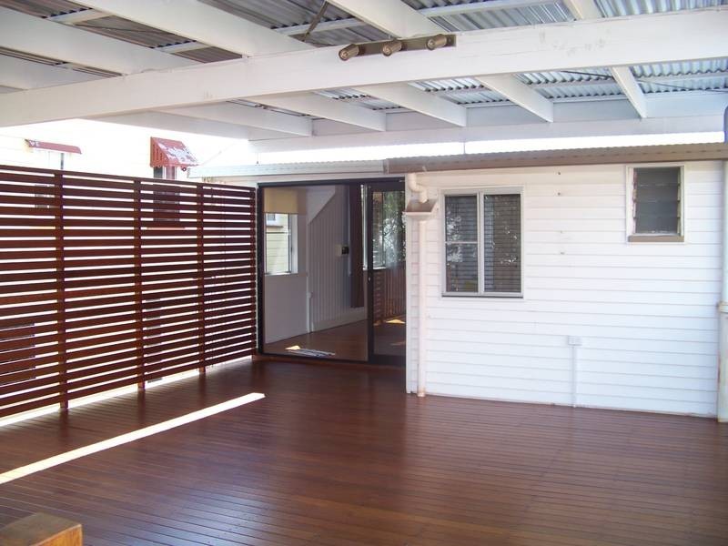 77 Ison Street, Morningside QLD 4170