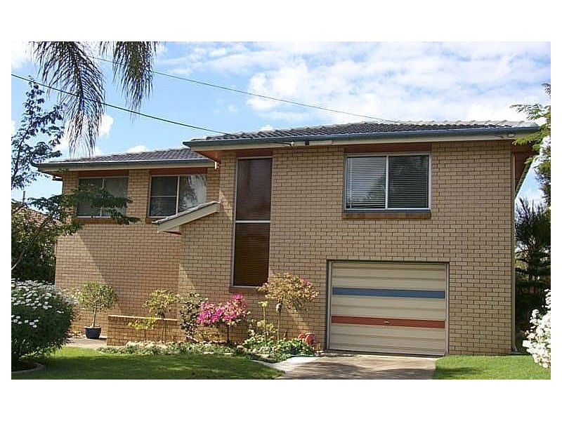 27 Ludwick Street, Cannon Hill QLD 4170