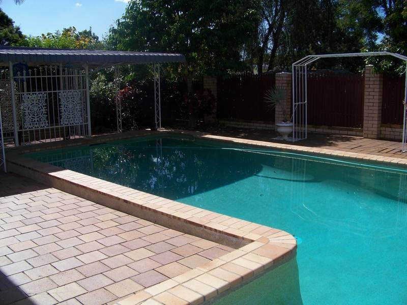 27 Ludwick Street, Cannon Hill QLD 4170