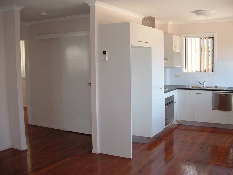 1/8 Cambridge Street, Carina Heights QLD 4152