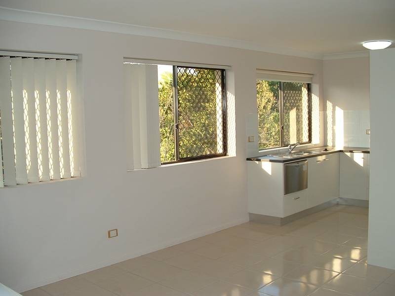 5/8 Cambridge Street, Carina Heights QLD 4152