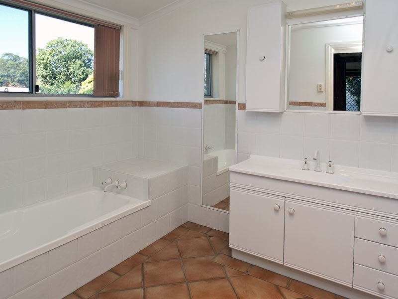 36 Hethorn Street, Coorparoo QLD 4151