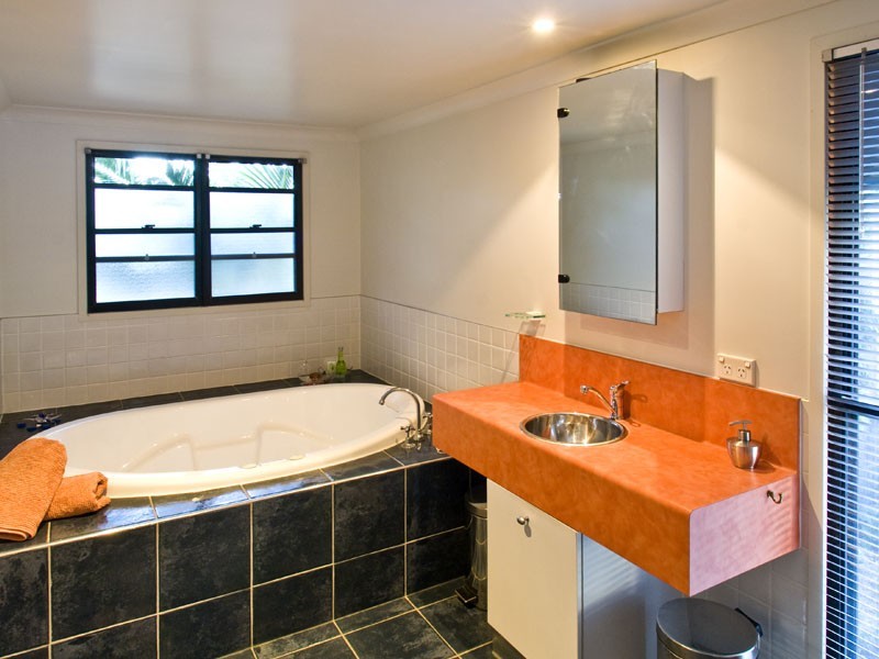 195 Wynnum Esplanade, Wynnum QLD 4178