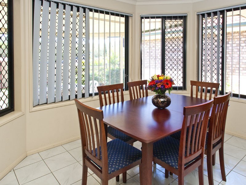 31 Silky Oak Crescent, Carindale QLD 4152