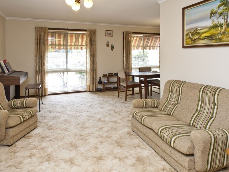 17 Norham Ct, Carindale QLD 4152