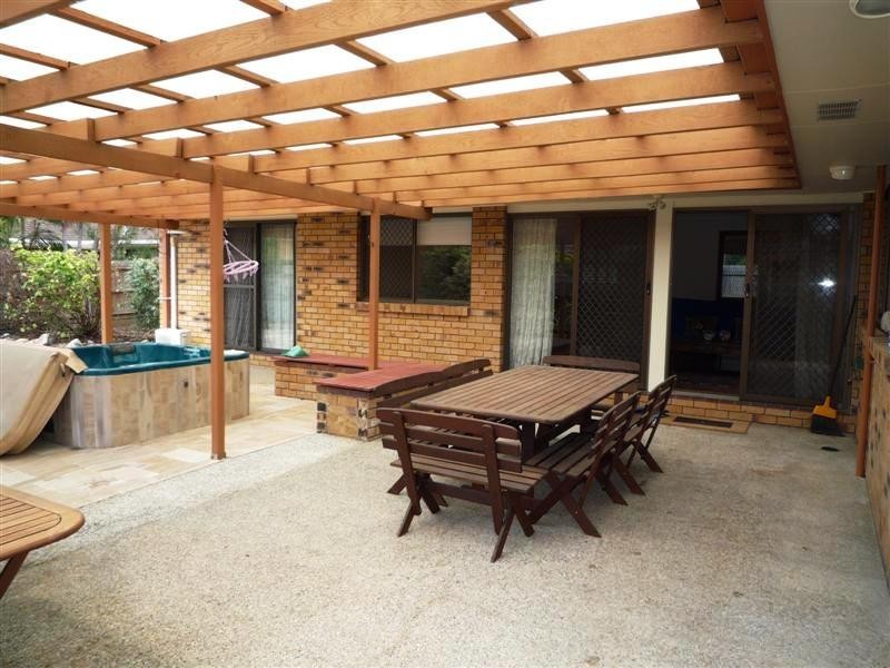 27 Boynedale Street, Carindale QLD 4152