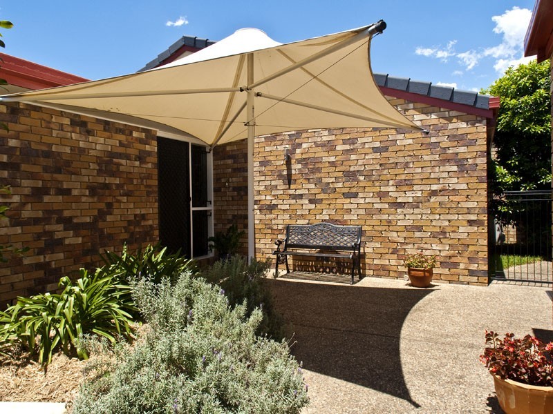 3 Briarwood Street, Carindale QLD 4152