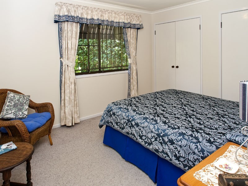 3 Briarwood Street, Carindale QLD 4152