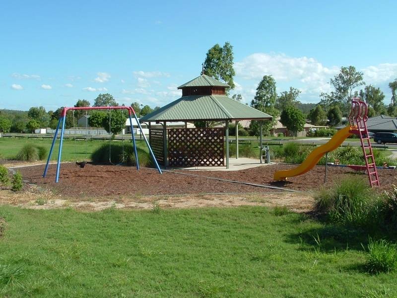 89 Titmarsh Cct, Fernvale QLD 4306