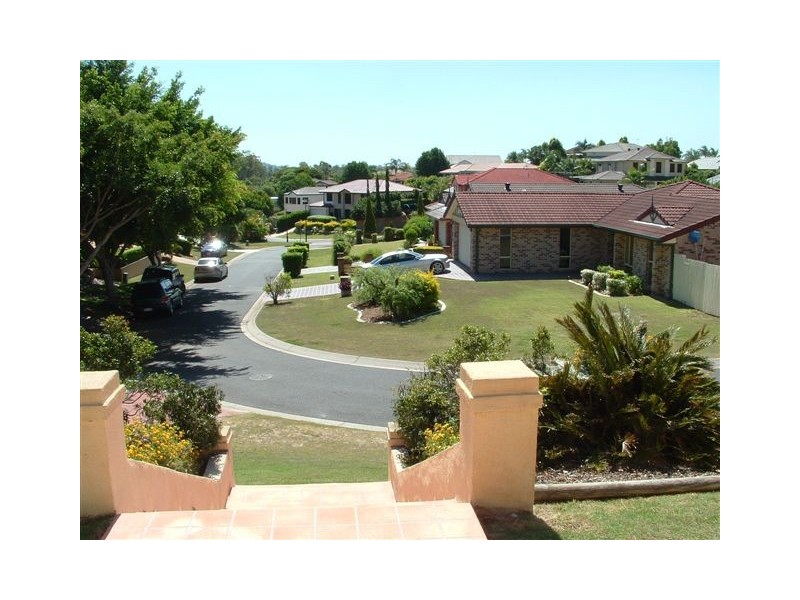 13 Raphael Place, Mackenzie QLD 4156