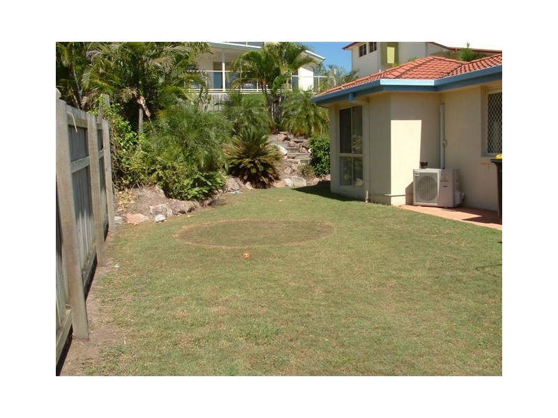 13 Raphael Place, Mackenzie QLD 4156