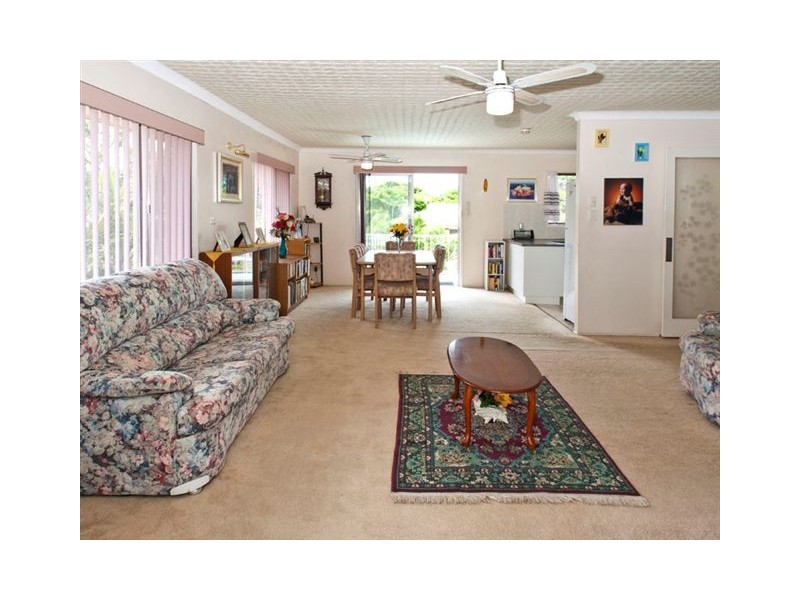 10 Raintree Street, Mansfield QLD 4122