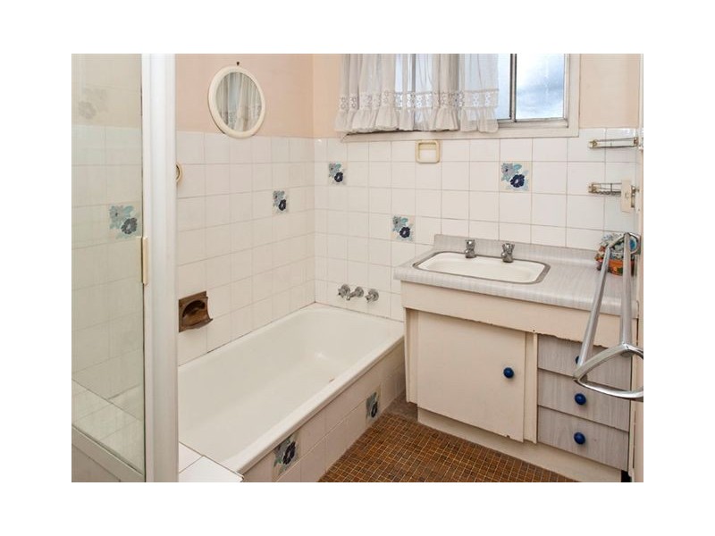 10 Raintree Street, Mansfield QLD 4122