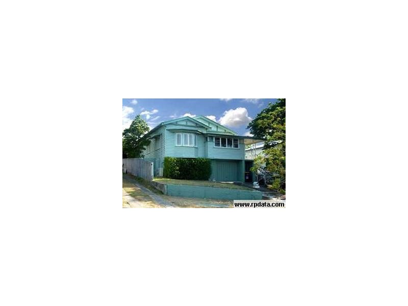 154 Watson Street, Camp Hill QLD 4152