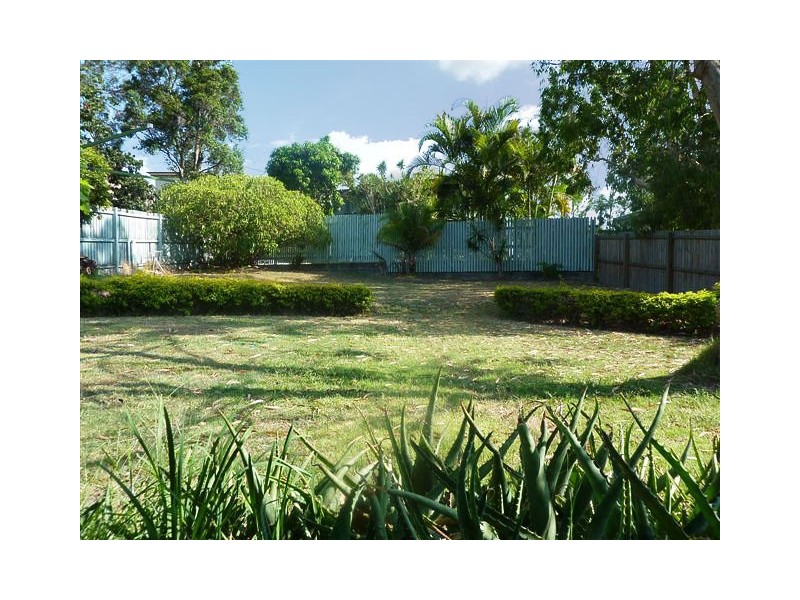 154 Watson Street, Camp Hill QLD 4152