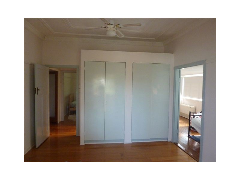 154 Watson Street, Camp Hill QLD 4152