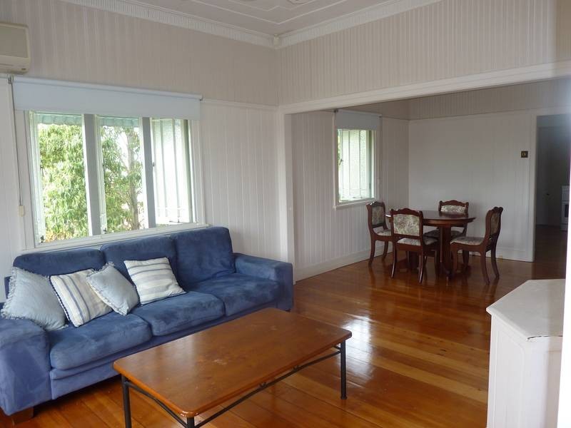 154 Watson Street, Camp Hill QLD 4152