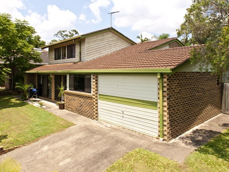 3 Banwell Crescent, Carindale QLD 4152