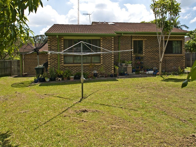 3 Banwell Crescent, Carindale QLD 4152