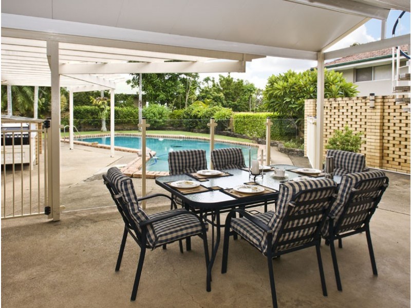 48 Banbury Street, Carina QLD 4152