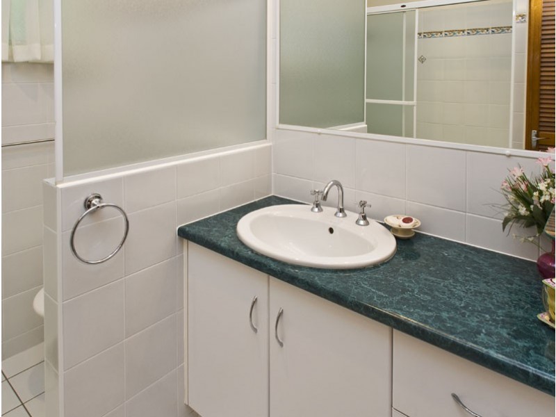 48 Banbury Street, Carina QLD 4152