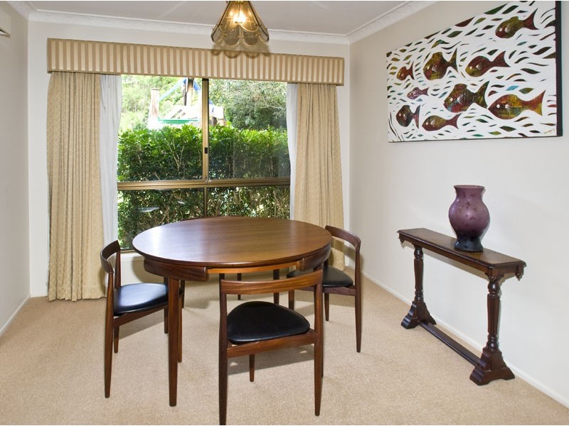 42 Long Street, Camp Hill QLD 4152