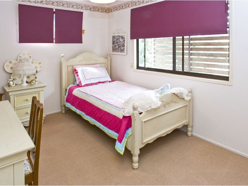 42 Long Street, Camp Hill QLD 4152