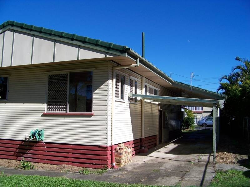 29 Chater Street, Carina QLD 4152