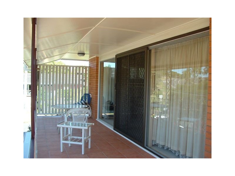 8 Gilwell Street, Carina QLD 4152