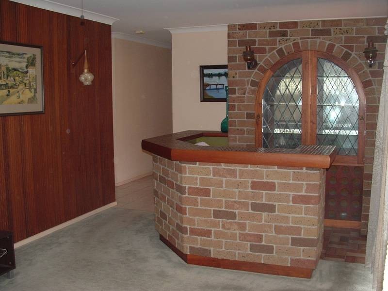 8 Gilwell Street, Carina QLD 4152