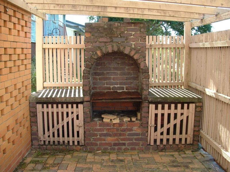 8 Gilwell Street, Carina QLD 4152