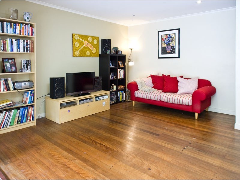 14 Solar Street, Coorparoo QLD 4151