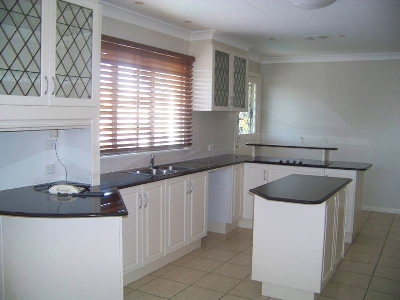 27 Ludwick Street, Cannon Hill QLD 4170