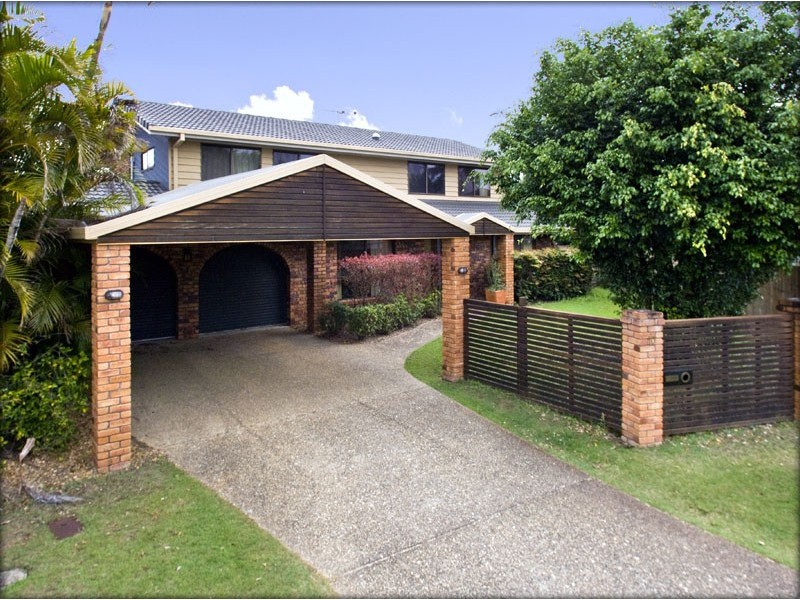 10 Nyleeta Court, Carindale QLD 4152