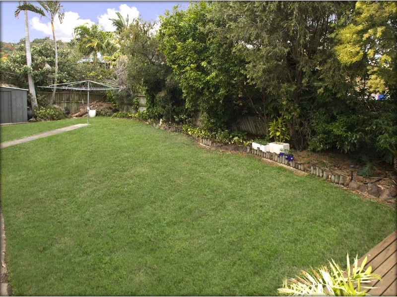 10 Nyleeta Court, Carindale QLD 4152