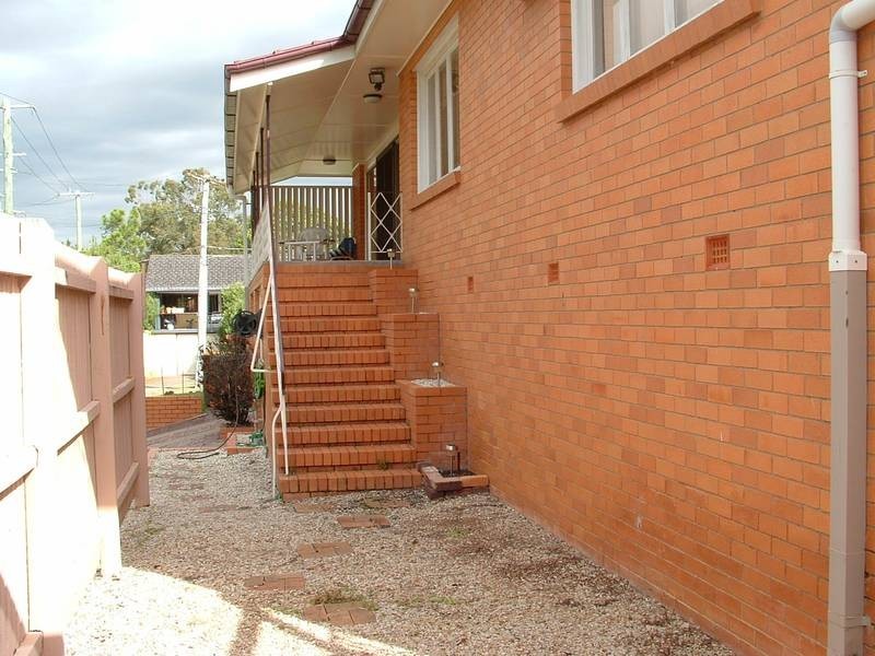 8 Gilwell Street, Carina QLD 4152