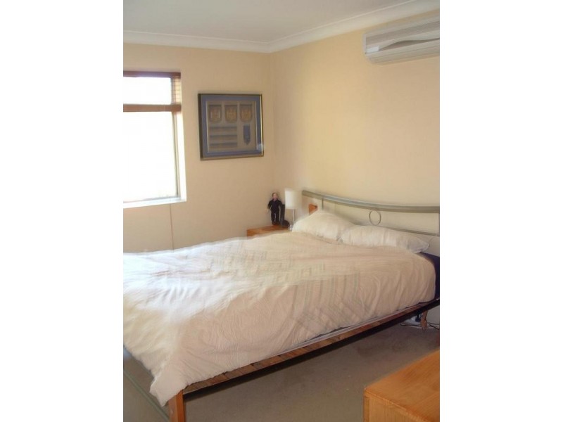 3/109 Baines Street, Kangaroo Point QLD 4169
