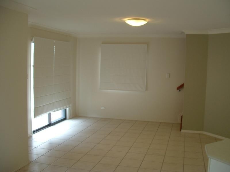 1/9 Hill Crescent, Carina Heights QLD 4152