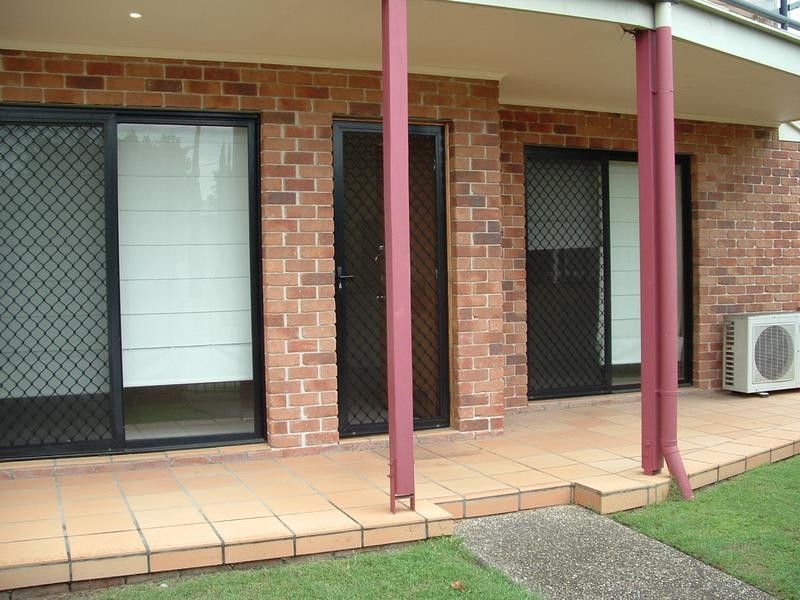 1/9 Hill Crescent, Carina Heights QLD 4152