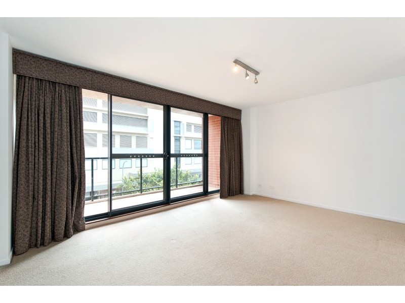 202/4 Ravenshaw Street, Newcastle West NSW 2302