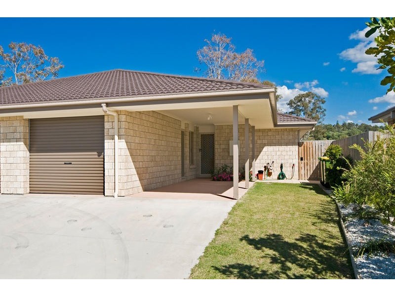 2/58 Blossom Street, Pimpama QLD 4209