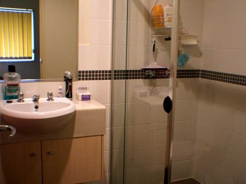 Unit 2/1 Shawnee Crescent, Pimpama QLD 4209