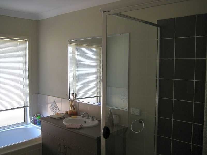 16 Capelily Street, Upper Coomera QLD 4209